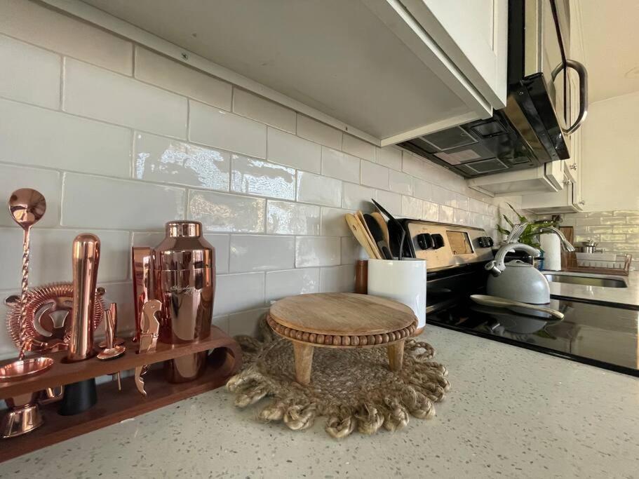 Jungle Cottage With Luxury Pool, Hot Tub And More! เลกเวิร์ท ภายนอก รูปภาพ